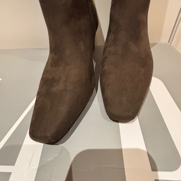 Chocolate brown ladies size 8 boots - Picture 2 of 4